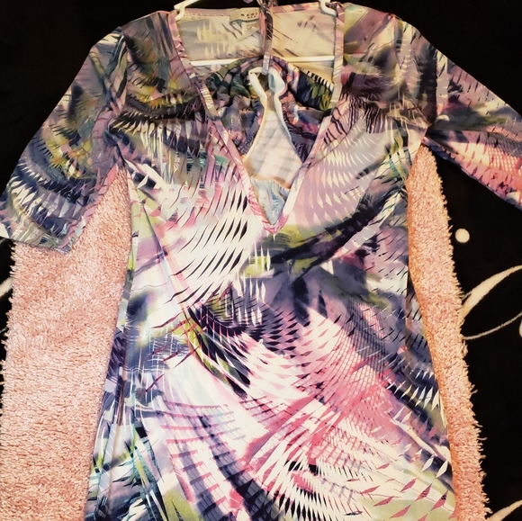 Large Multicolor Dress - Picture 3 of 3